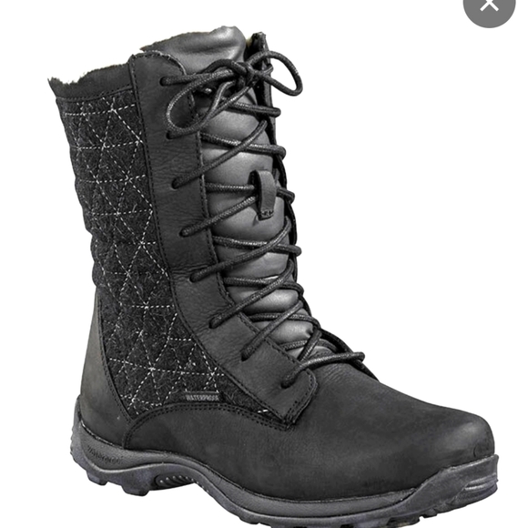 NWT Women's Alpine boots, size US 10, EUR 40, black - Picture 1 of 8
